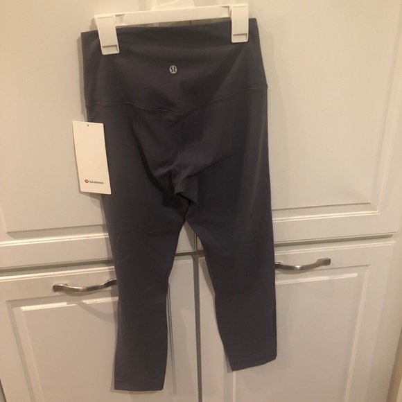 NWT Lululemon Align 23” High-Rise Crop Leggings - Picture 2 of 4